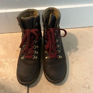 Kodiak Leather Hiker Style Surrey Boot